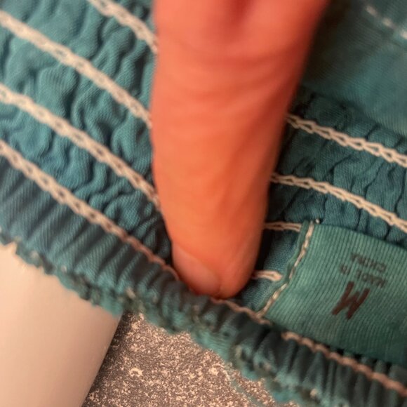 Hollister mini lace dress in turquoise with white lace trim - Picture 7 of 7